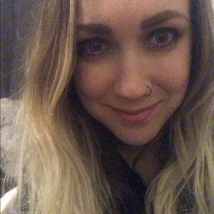 Meet your Posher, Kassi